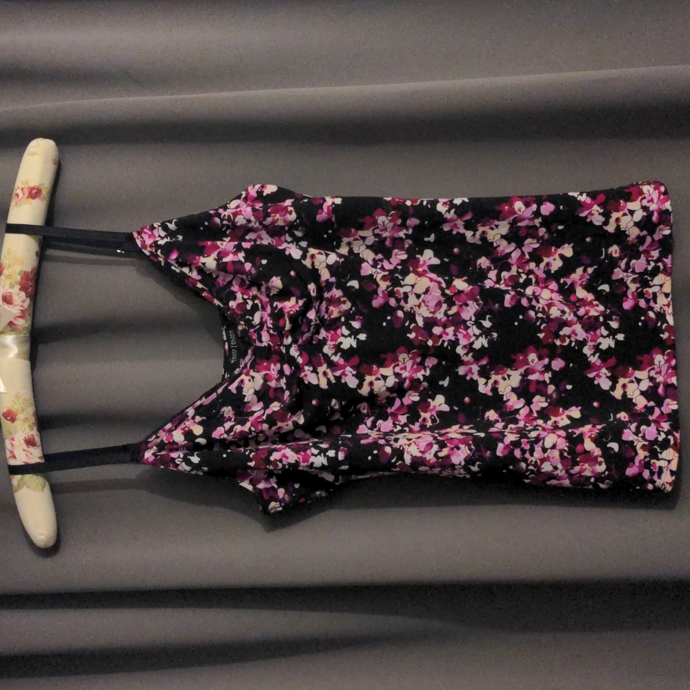 WHBM XL Black Stretchy Floral Cami with Lace